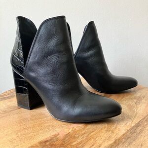 Steve Madden | Rookie Chop-Out Leather Snake Emboss Ankle Booties